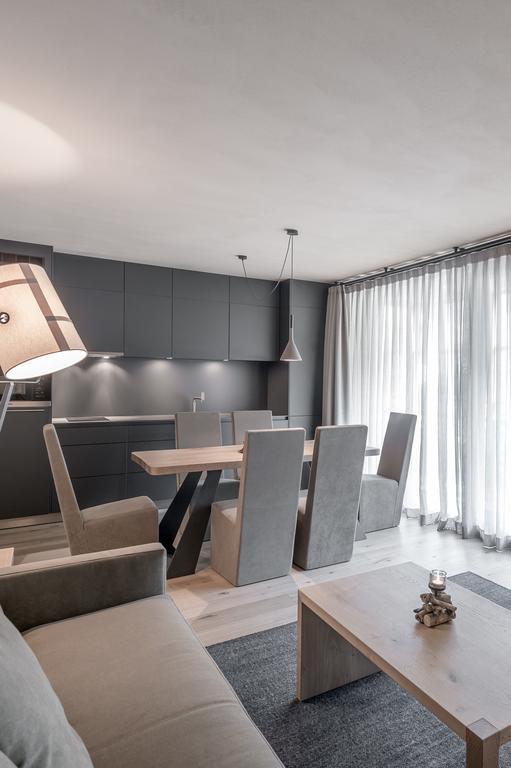 Gardena Chalets Ortisei Szoba fotó